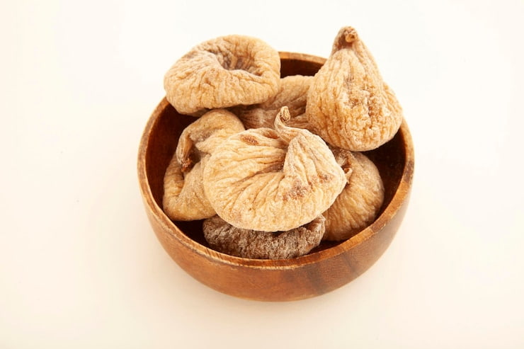 تصویر 2 از انجیر خشک تاره با طعمی طبیعی و بافتی نرم